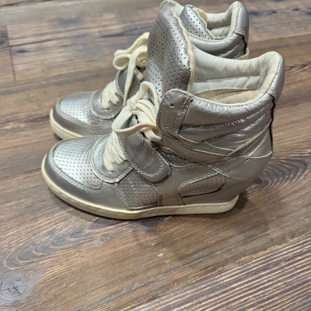 ASH hidden wedge sneakers Brand New 7.5（38） brand new real leather